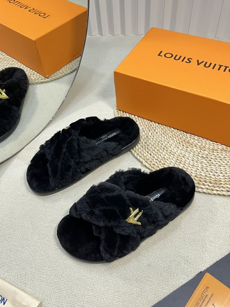 Louis Vuitton Slippers